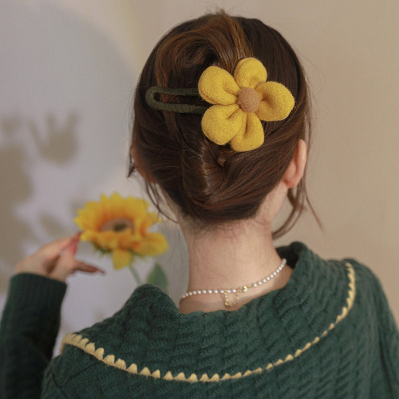 Épingles à Cheveux à Fleurs en Peluche Élégantes