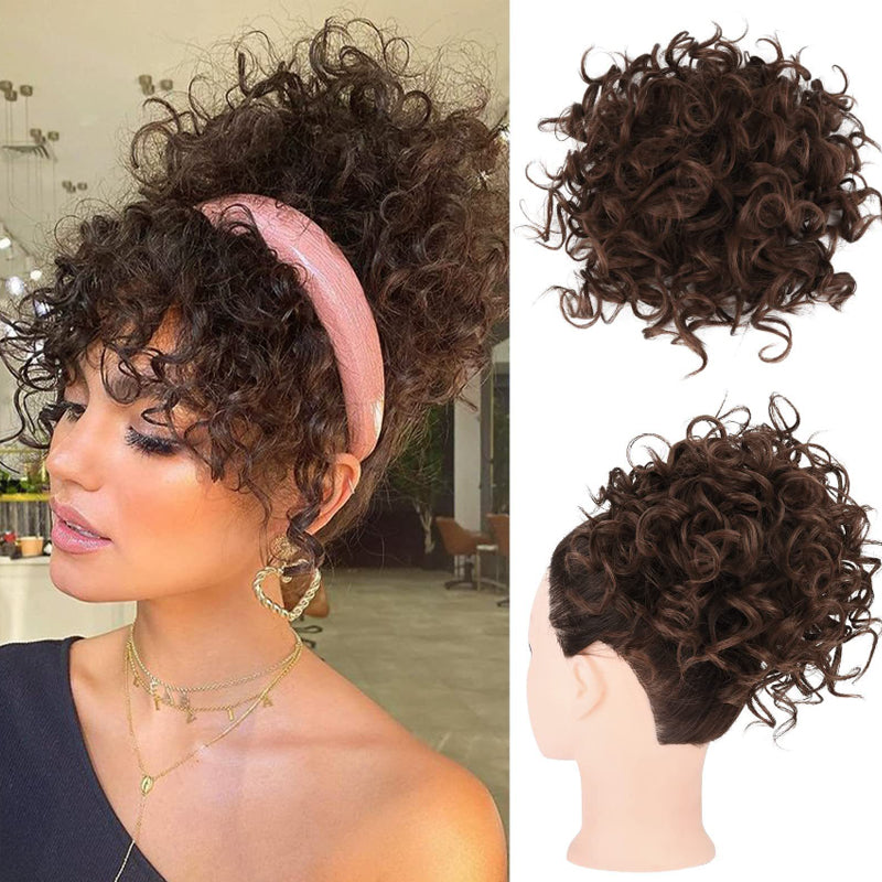 Chignon court et bouclé avec cordon élastique