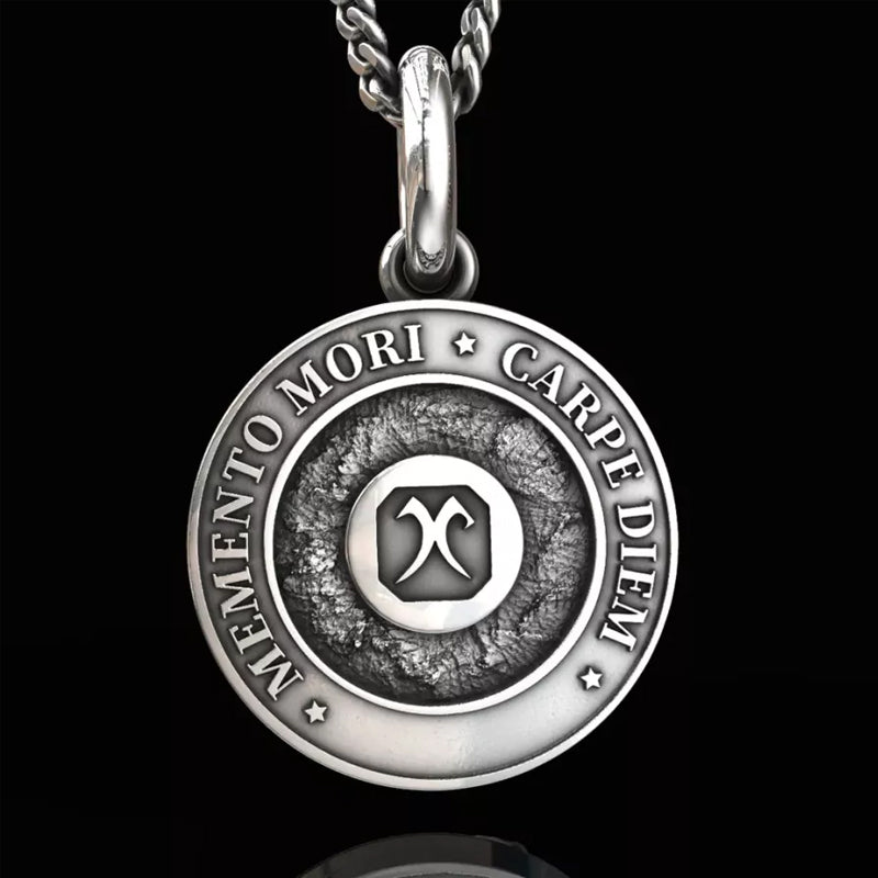 Pendentif tête de mort Memento Mori