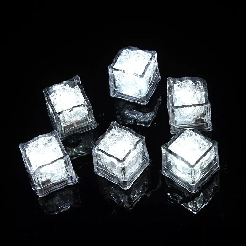 đ
Vente anticipĂ©e de NoĂ«lđ
Cube de glace LED (12 pcs)
