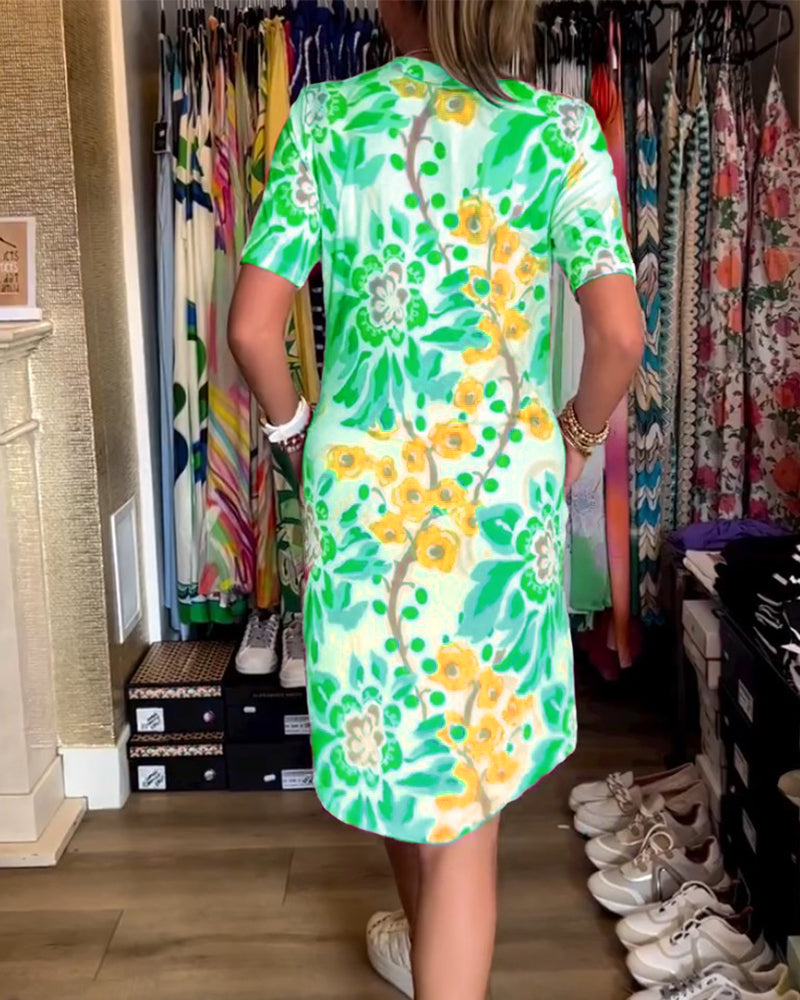 Robe à manches courtes, imprimé fleuri et col V