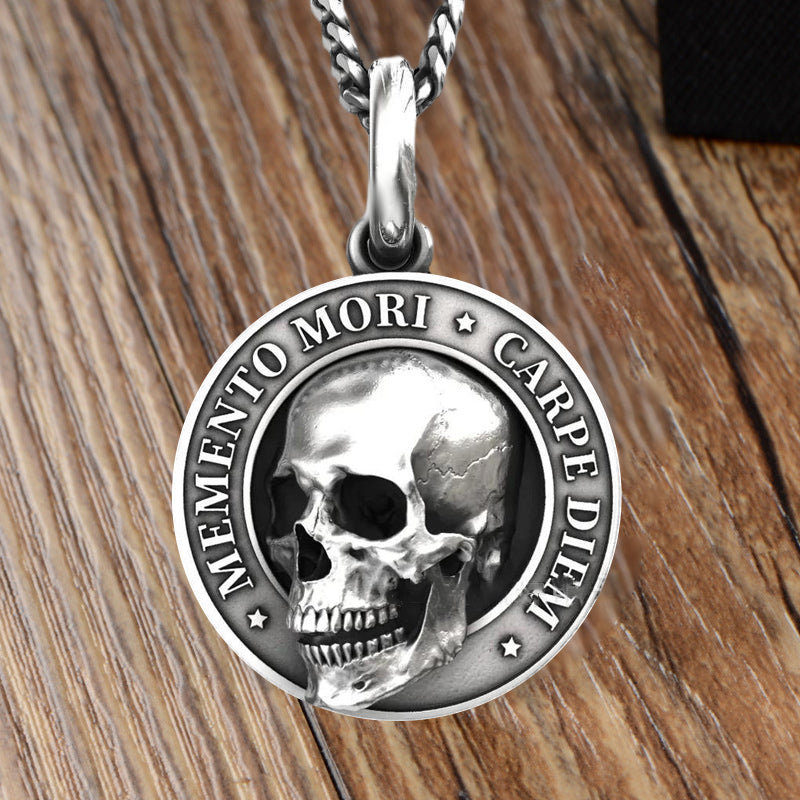 Pendentif tête de mort Memento Mori